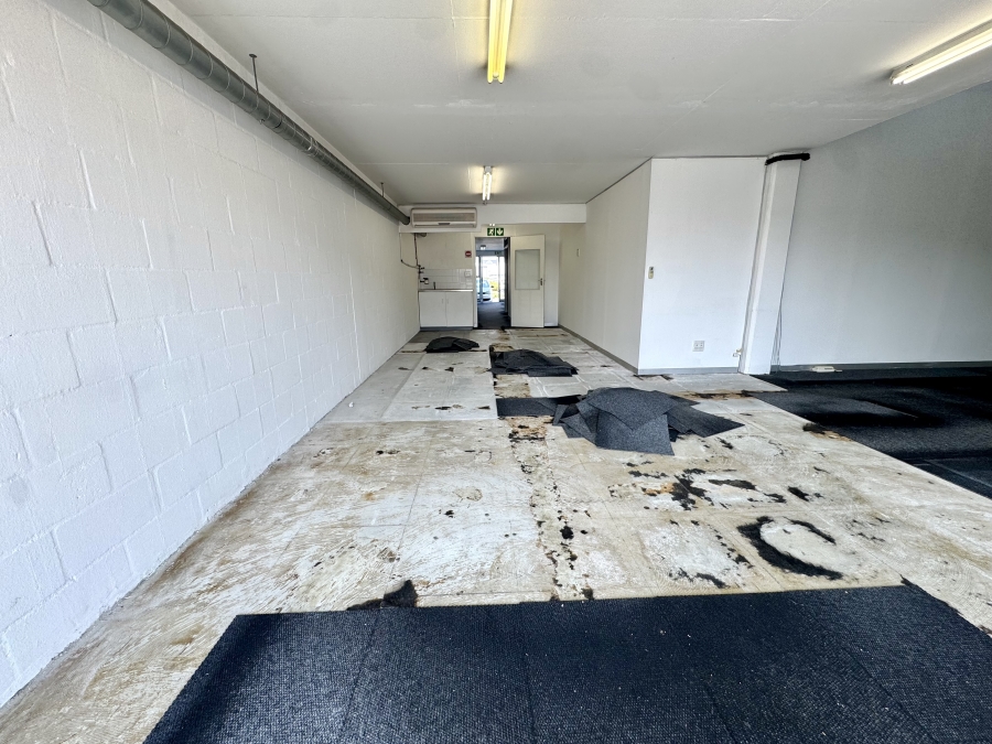 To Let commercial Property for Rent in Montague Gardens Western Cape